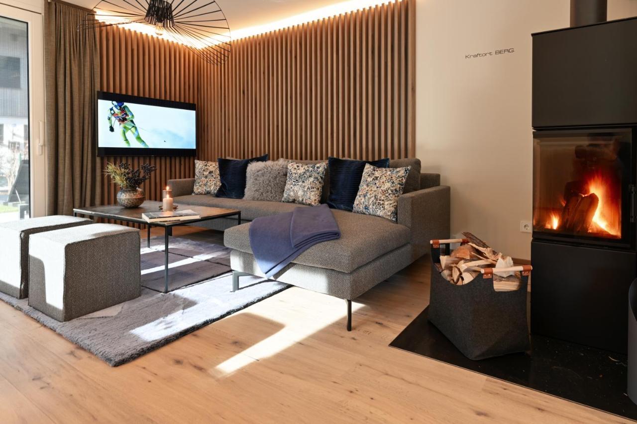 Boutique Chalets Alpi - Private Sauna & Cinema การ์มิช-พาร์เทนเคียร์เชน ภายนอก รูปภาพ