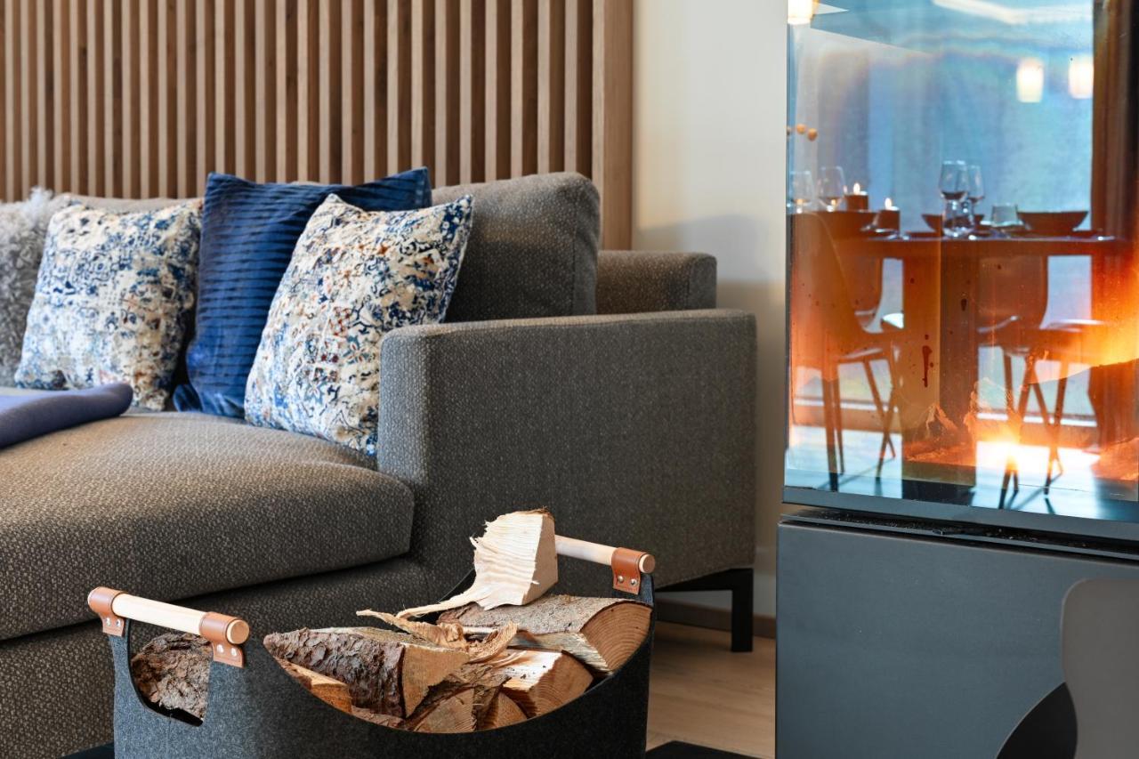 Boutique Chalets Alpi - Private Sauna & Cinema การ์มิช-พาร์เทนเคียร์เชน ภายนอก รูปภาพ