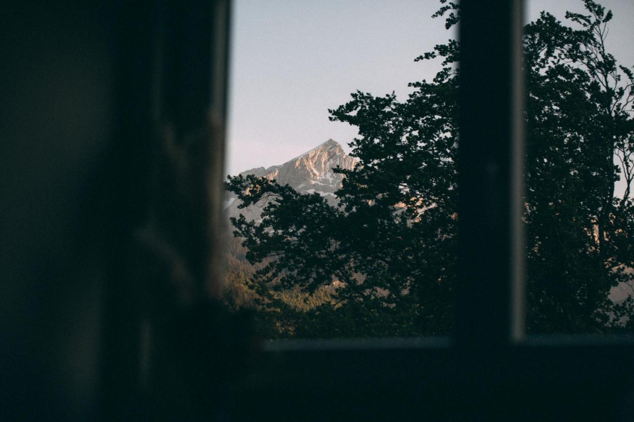 Boutique Chalets Alpi - Private Sauna & Cinema การ์มิช-พาร์เทนเคียร์เชน ภายนอก รูปภาพ