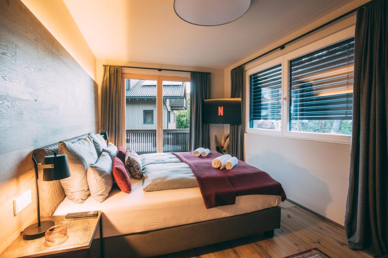 Boutique Chalets Alpi - Private Sauna & Cinema การ์มิช-พาร์เทนเคียร์เชน ภายนอก รูปภาพ