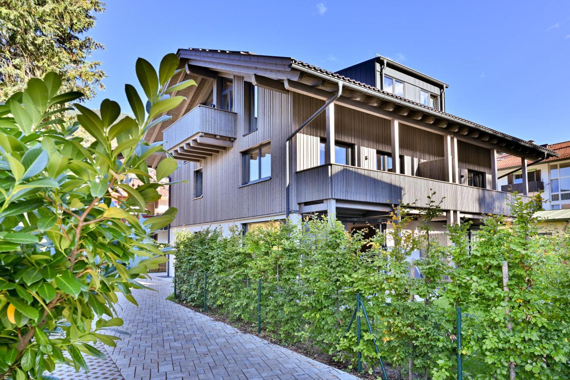 Boutique Chalets Alpi - Private Sauna & Cinema การ์มิช-พาร์เทนเคียร์เชน ภายนอก รูปภาพ