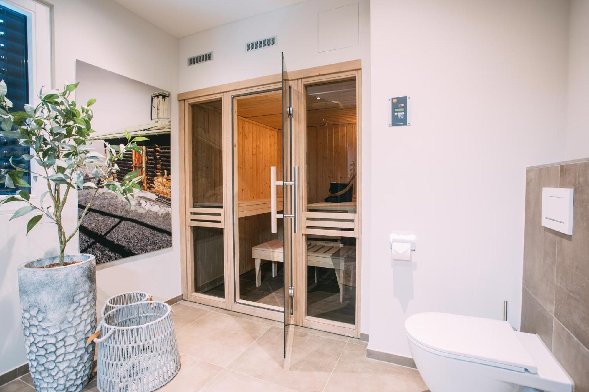 Boutique Chalets Alpi - Private Sauna & Cinema การ์มิช-พาร์เทนเคียร์เชน ภายนอก รูปภาพ