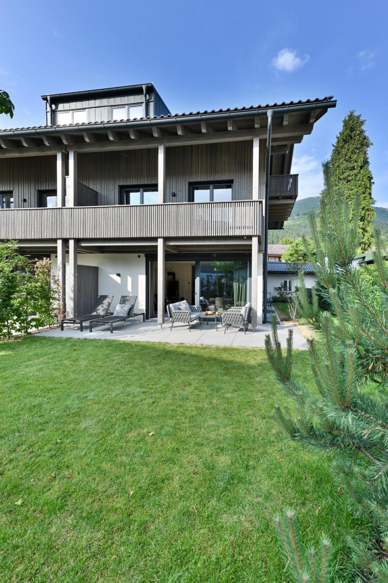 Boutique Chalets Alpi - Private Sauna & Cinema การ์มิช-พาร์เทนเคียร์เชน ภายนอก รูปภาพ